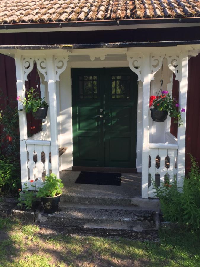 Stenbrottets Lillstuga Falköping Buitenkant foto