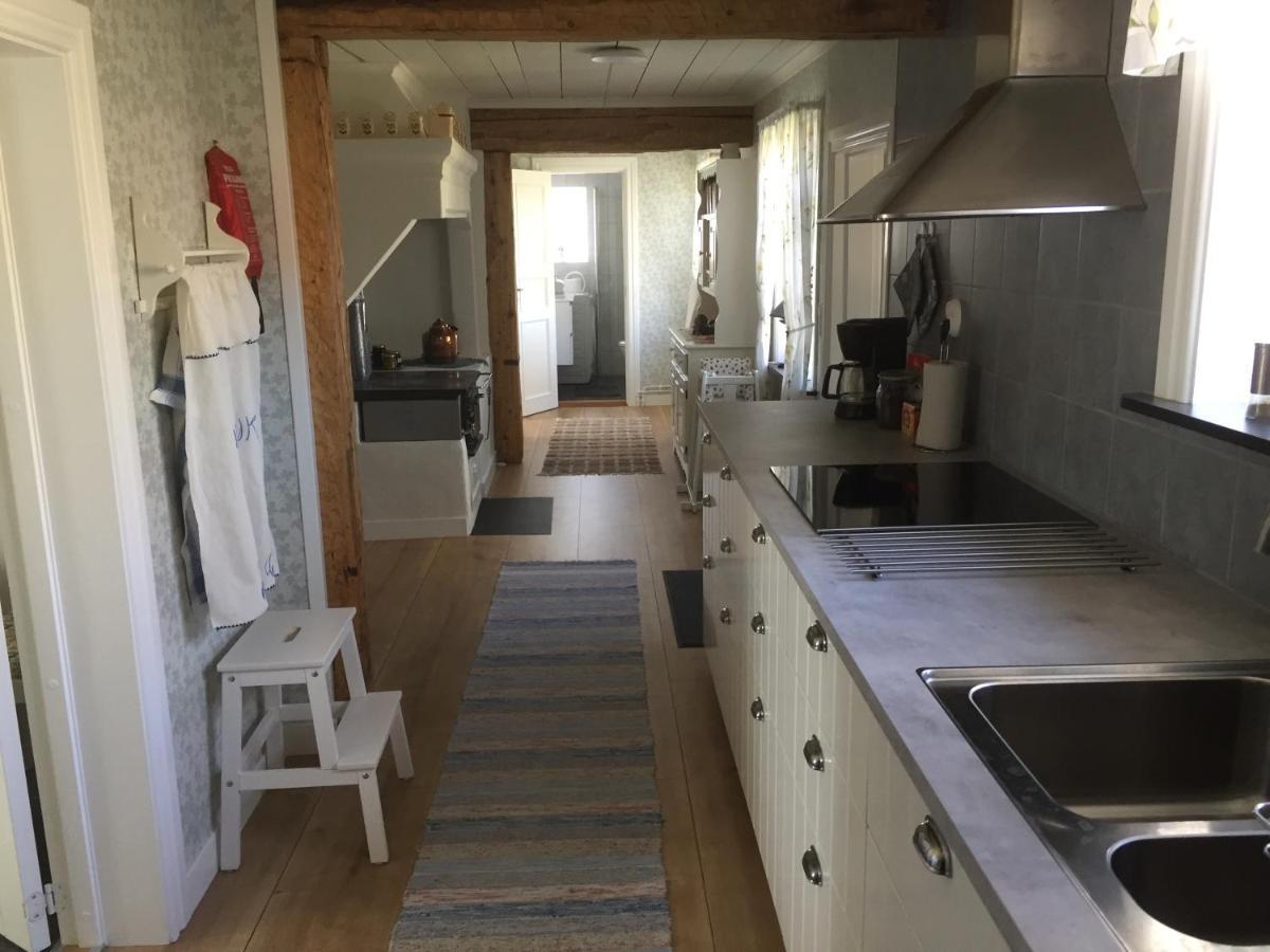 Stenbrottets Lillstuga Falköping Buitenkant foto