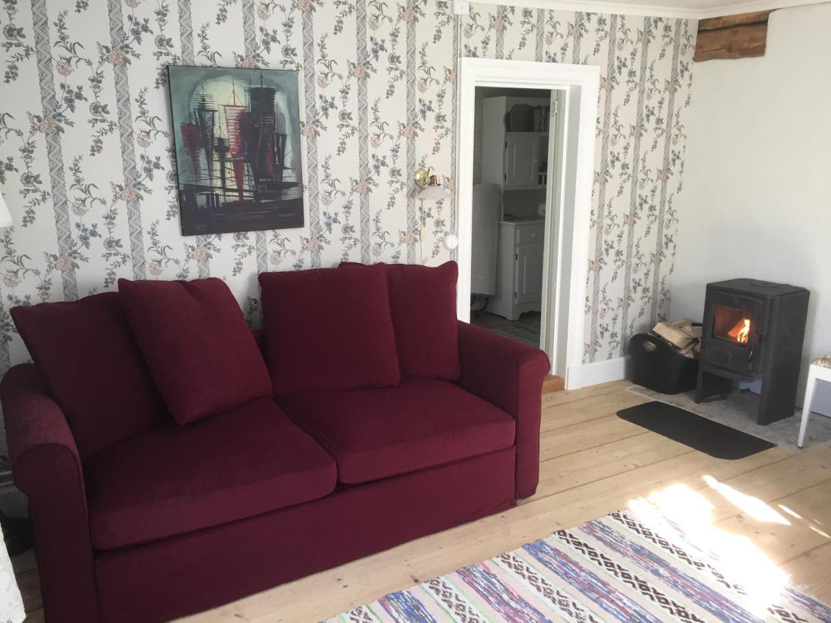 Stenbrottets Lillstuga Falköping Buitenkant foto
